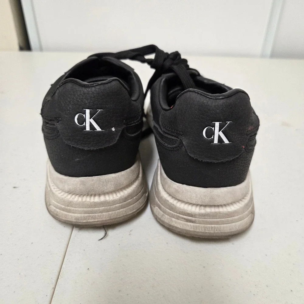 Calvin Klein Jeans Mens Black Faux Leather Fashion Sneakers Lace Up Size 10.5